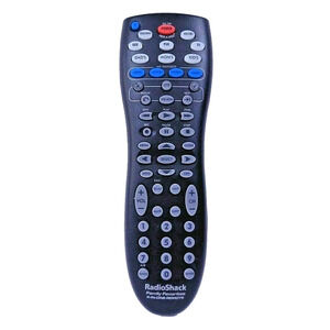 Radio Shack Programmable Remote # 15-2200 5-in-1 Family Favorites Control TV